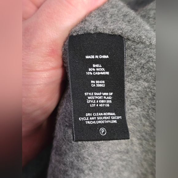 Theory Wool/Cashmere Plaid Skirt Size 4 - Picture 4 of 5